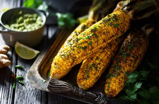 corn de cob is the best side dish for turkey in the summer