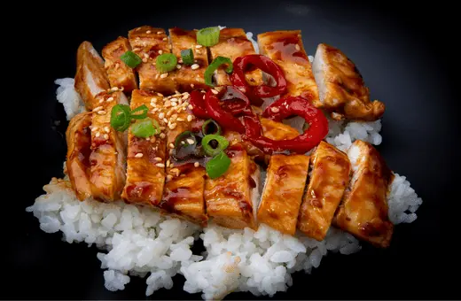 teriyaki chicken is a good side dish to serve with spam musubi
