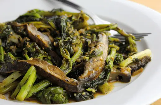 broccoli rabe is a healthy meal with jasmine rice