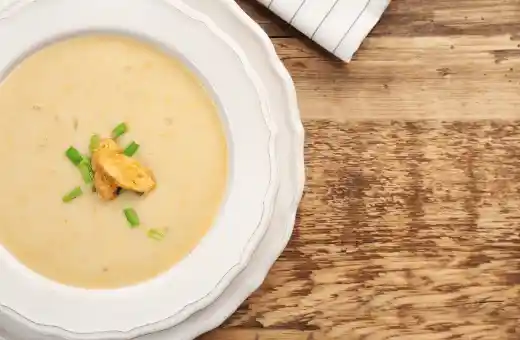 beer cheese soup with Velveeta