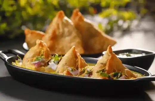 best flavors to go with samosas