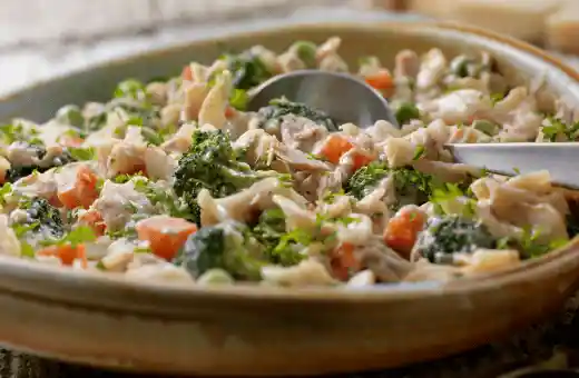 Best flavors to go with tuna noodle casserole